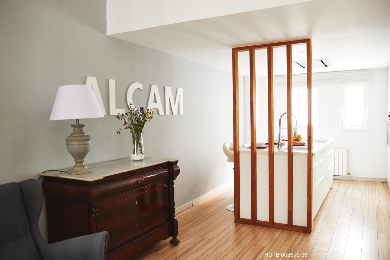 Alcam Alio Cine Apartment บาร์เซโลนา ภายนอก รูปภาพ