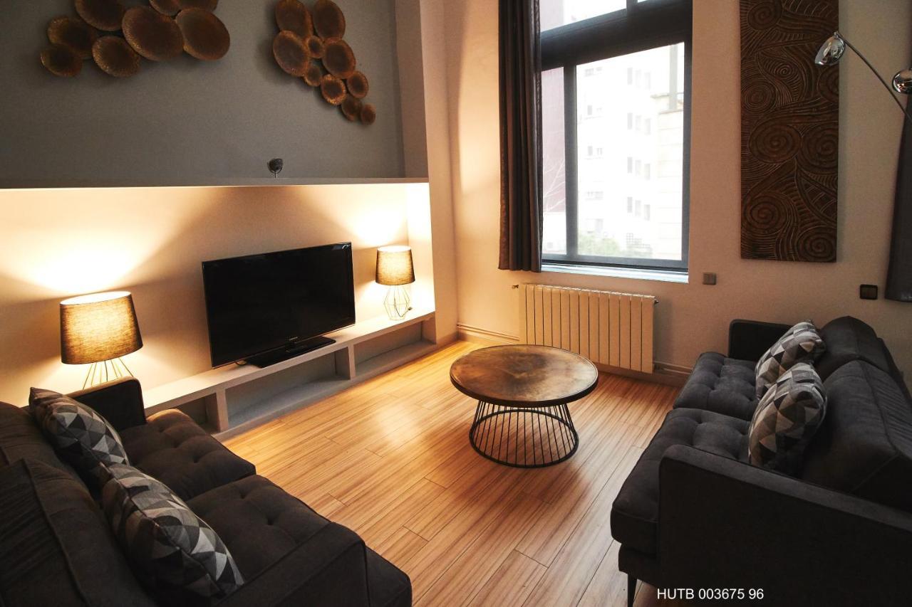 Alcam Alio Cine Apartment บาร์เซโลนา ภายนอก รูปภาพ