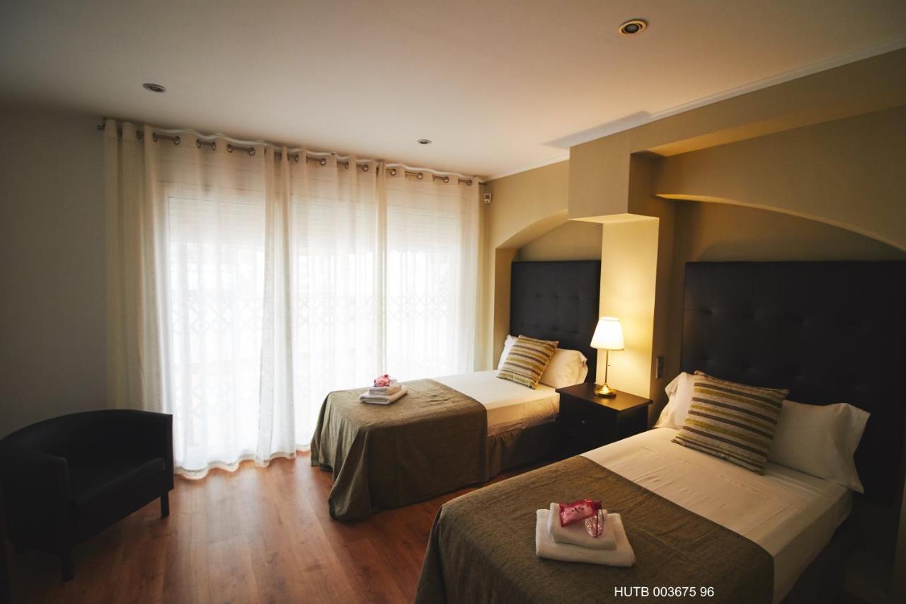Alcam Alio Cine Apartment บาร์เซโลนา ภายนอก รูปภาพ
