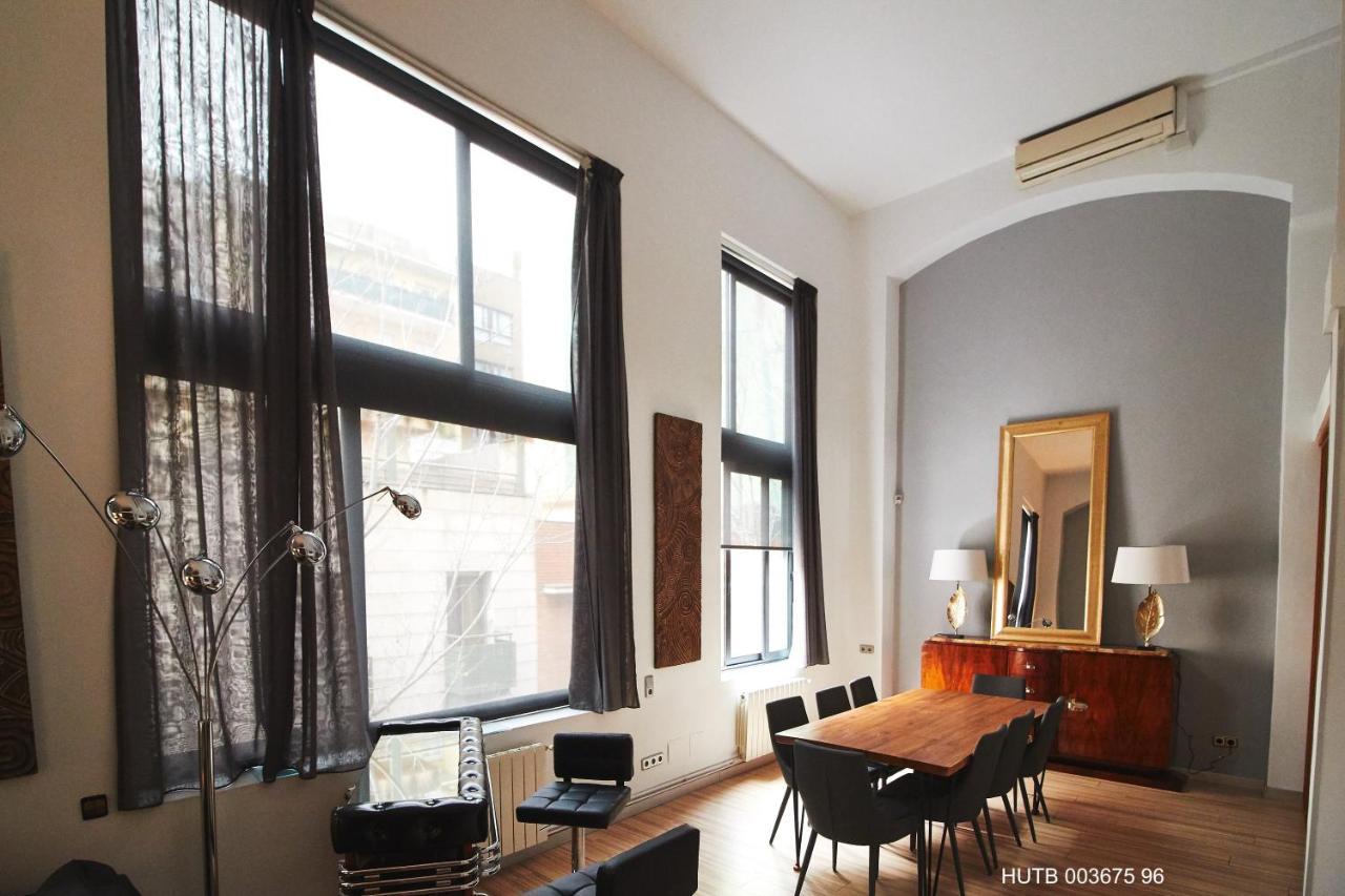 Alcam Alio Cine Apartment บาร์เซโลนา ภายนอก รูปภาพ